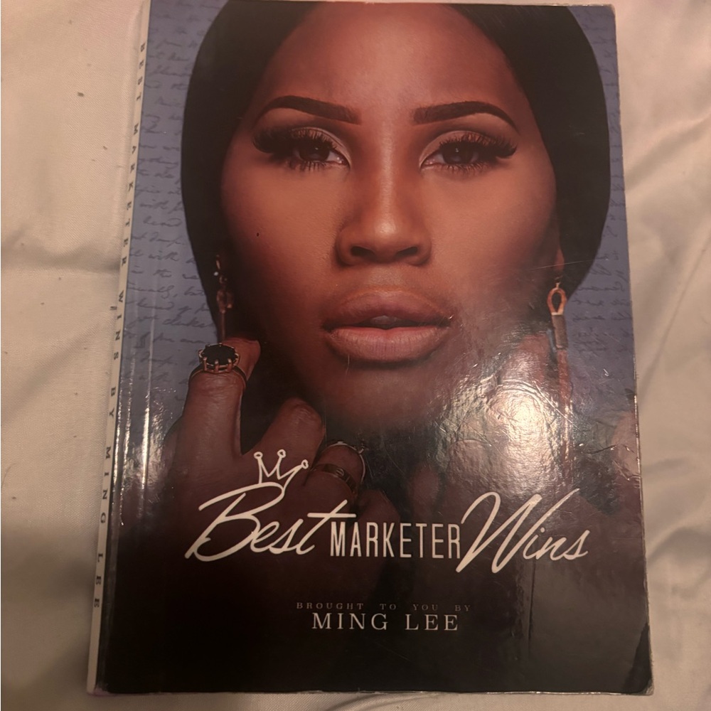 Ming Lee — Best Marketer Wins Book